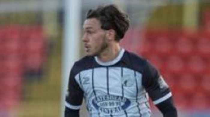 Oldham sign experienced duo Hannant and Morris