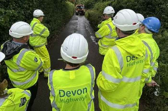 Fiery Dragon Patchers heat up Exmouth in £83m road repair drive