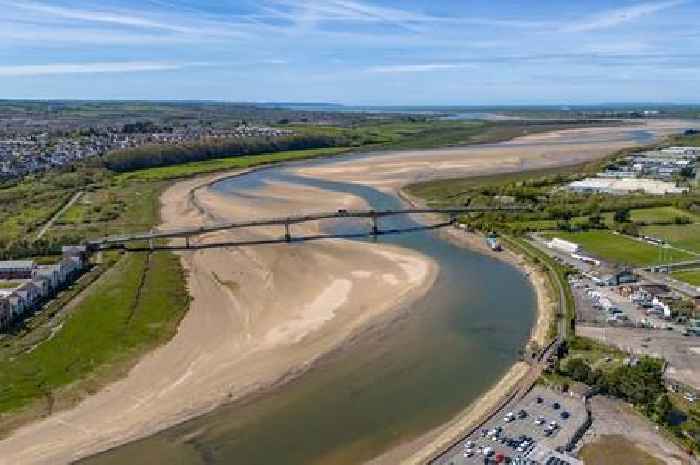 LIVE: Barnstaple bridge closed after multi-vehicle crash