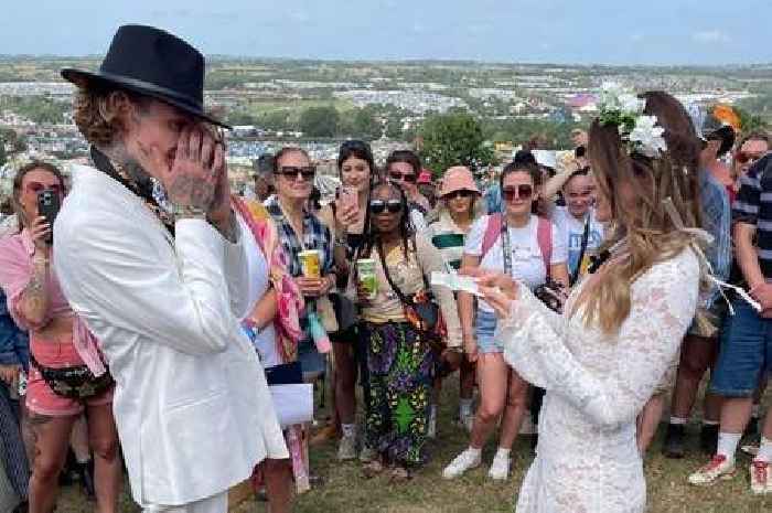 Couple tie the knot at Glastonbury Festival in front of 500 strangers