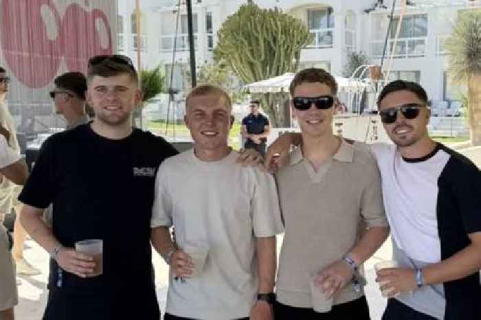 Friends left stunned at airport after scooping £24,000 in terminal