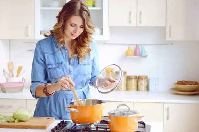 Cardiologist shares 'key ingredient' to use in cooking instead of salt