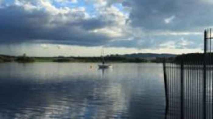 Search for missing 15-year-old paddleboarder at loch