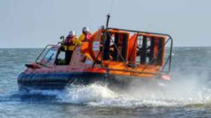 RNLI called to rescue six people at two beaches