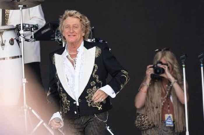 Glastonbury fans hail Rod Stewart performance 'best ever' as he's joined on-stage by three legends