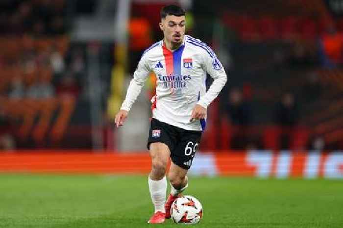Nottingham Forest 'make a move' for £21m Golden Boot winner