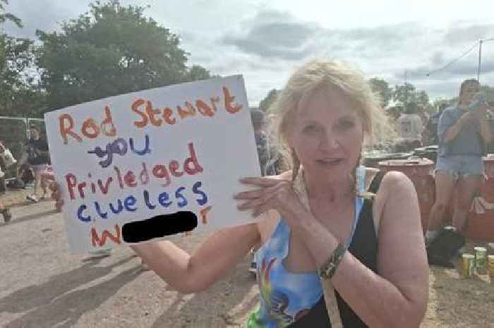 Glastonbury reveller stages one-woman protest against Rod Stewart