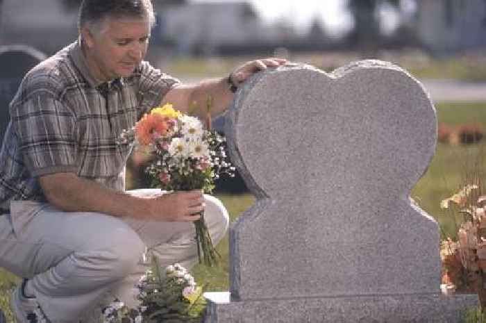 'Treasured Nana' remembered among death notices and funeral announcements from Cambridge News this week