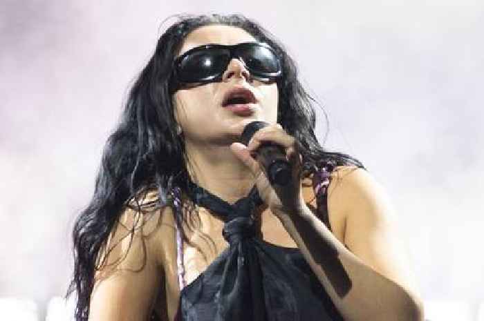 Charli XCX fans raging over 'atrocious' lack of one thing from her Glastonbury set