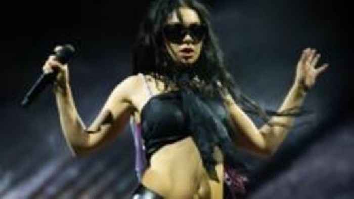 Charli XCX, Neil Young and Scissor Sisters give Glastonbury goosebumps
