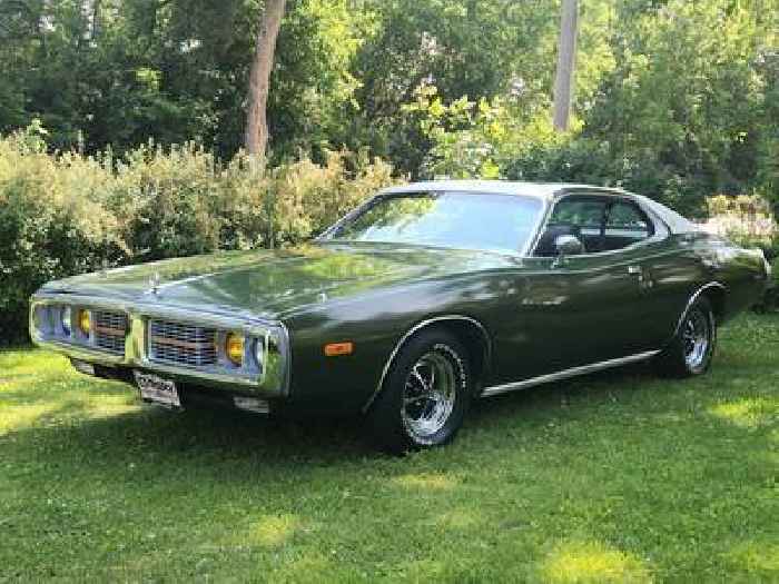 1973 Charger SE Survivor With Rare Option Needs a New Home, Owner Will Keep One Thing