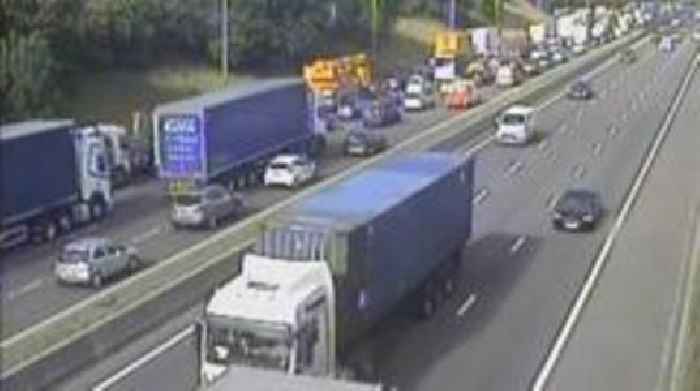 Lorry fire causes long delays on M62