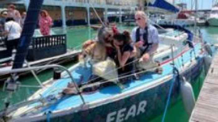 Terminally ill sailor completes 2,000 mile voyage