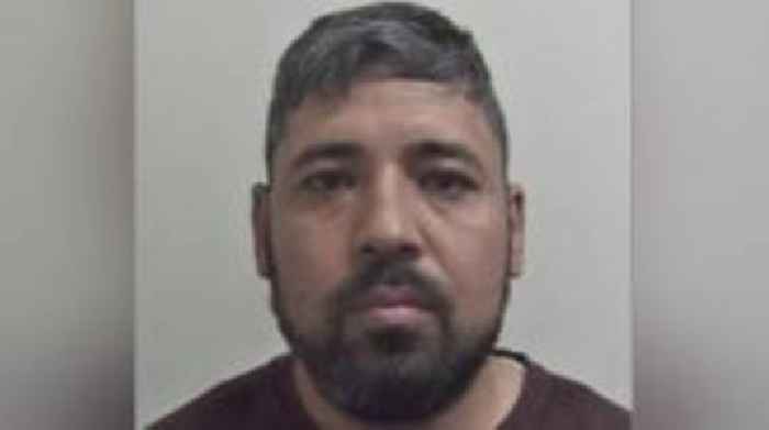 People smuggler ordered to pay back £100k