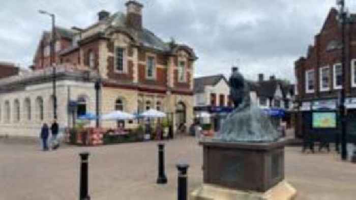 More police needed in town centre, force admits