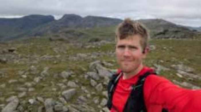 Earthquake survivor climbs 446 mountains
