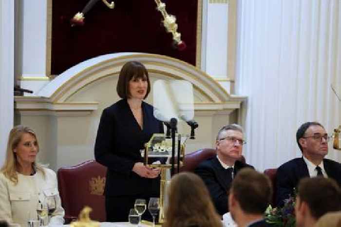 Reeves to cut cash Isa allowance