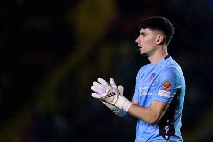 Bristol Rovers on course to complete second addition to goalkeeping ranks from League One club