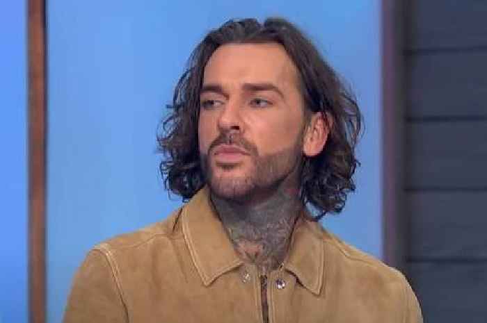 Pete Wicks says he 'looks like he's been dug up' as he adresses health 'struggle'