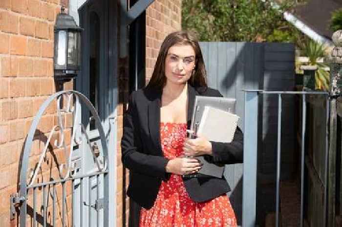 Business goes bust after office costing £1.2k-a-month rent had no Wi-Fi
