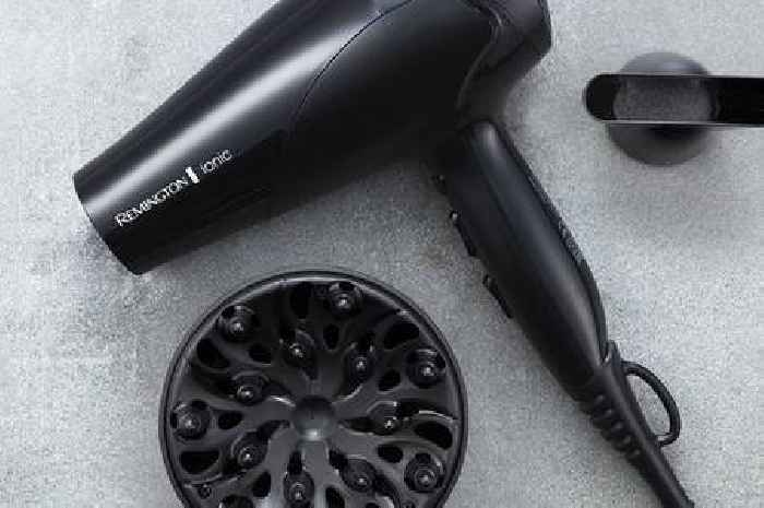 'Fast drying' hair dryer that gives 'professional results' under £20 in Amazon deal