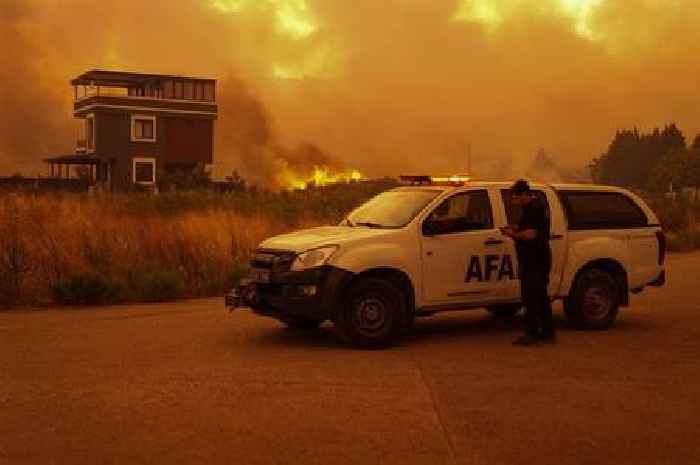 Flights to busy airport in Turkey cancelled after devastating wildfires break out
