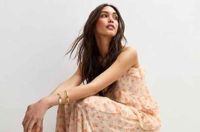 New Look shoppers have a few hours left to save 40% on all summer dresses