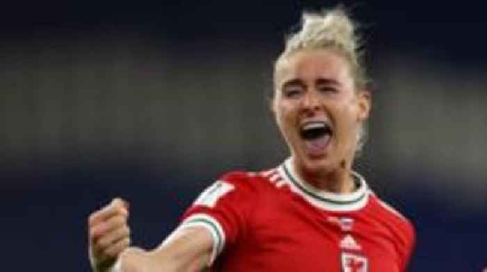 Wales defender Roberts joins Sunderland