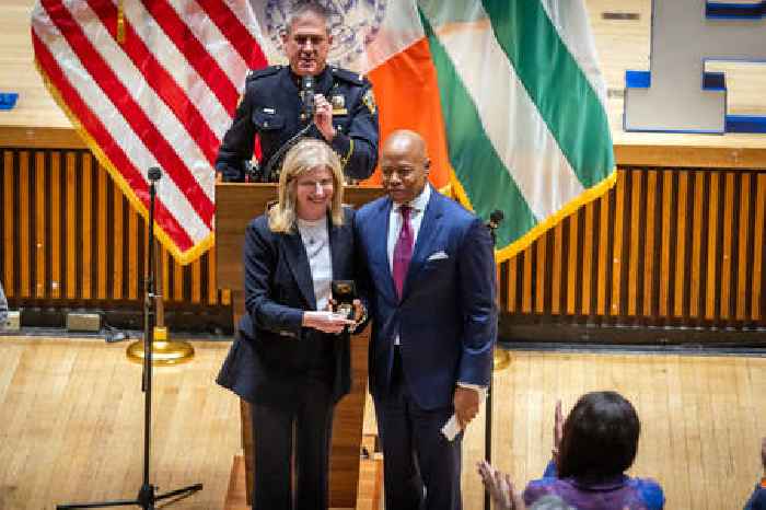 Mayor Adams takes swipe at rival as NYPD reports crime continues to fall