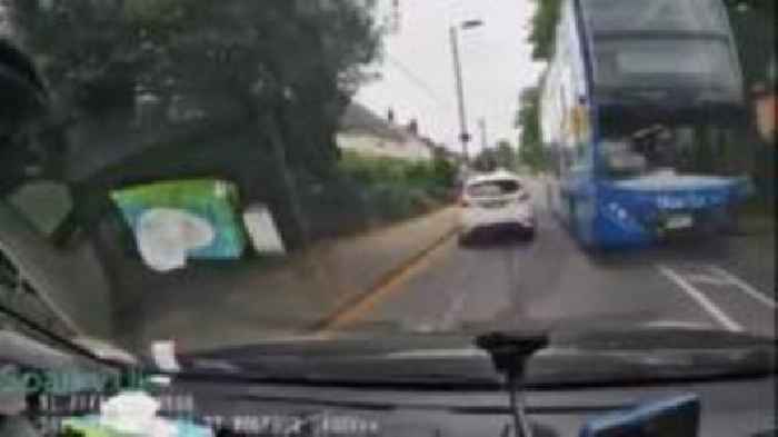 River crash bus firm gives thanks to rescuers