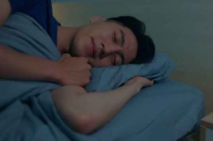Anyone who uses white noise to sleep at night issued 'dementia warning'