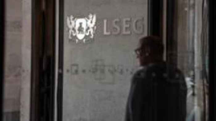 Borrowing costs jump and pound falls after Reeves' tears