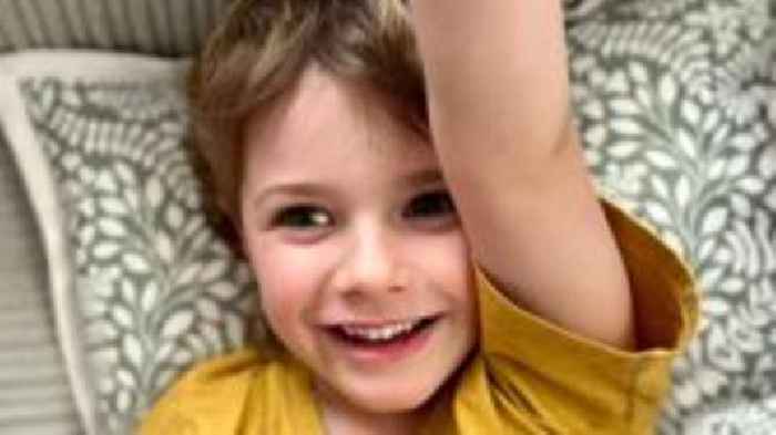 Mum despairs over lack of school for autistic son