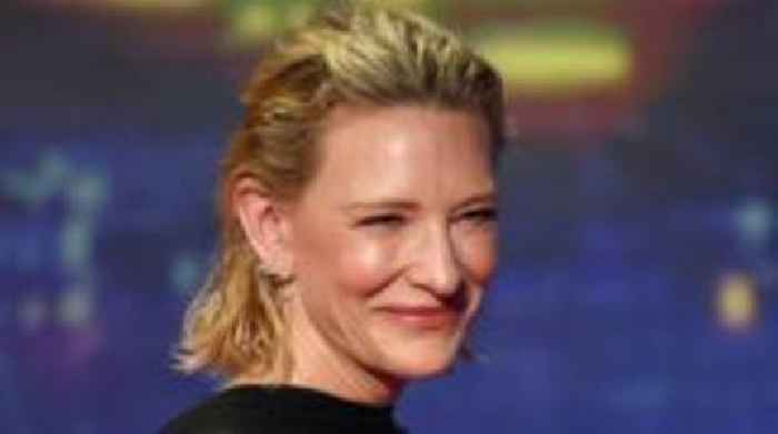 Blanchett and Dunbar awarded Freedom of the City