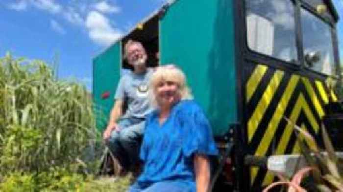 Rail engineer expands lockdown garden train project