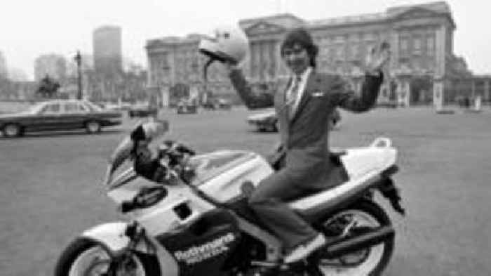 Parade lap to honour life of TT legend Joey Dunlop