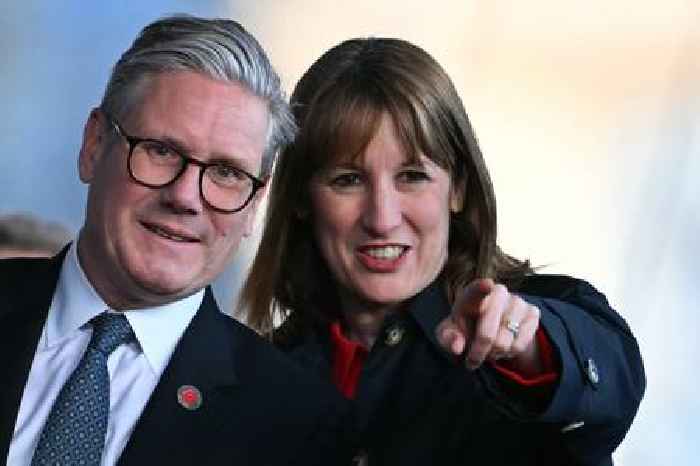 Welfare: Starmer’s authority shattered as Reeves faces £5bn headache