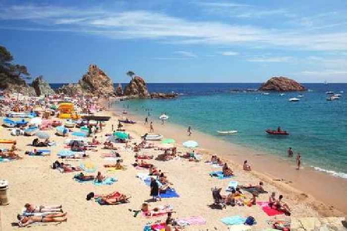 Spain, Greece and Italy vaccination travel advice update for all UK tourists