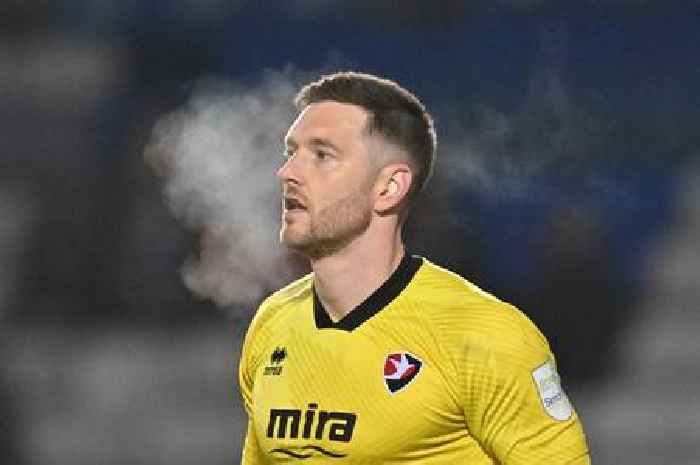 Former Peterborough United, Bristol Rovers and Newport County AFC goalkeeper Joe Day signs two-year extension at Cheltenham Town