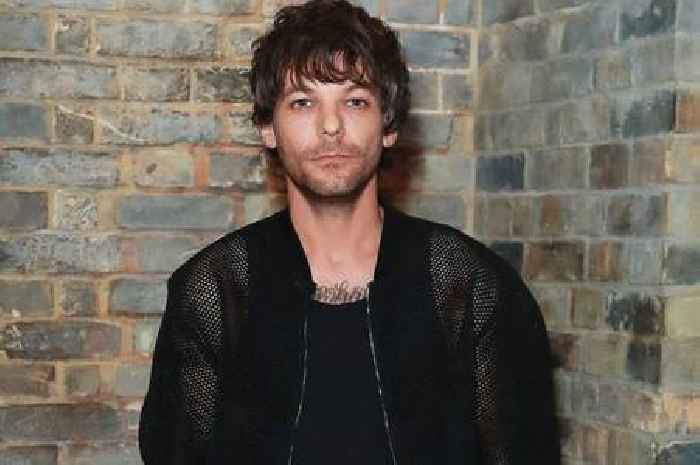 Louis Tomlinson shares sweet photo with Zara McDermott after 'best weekend'