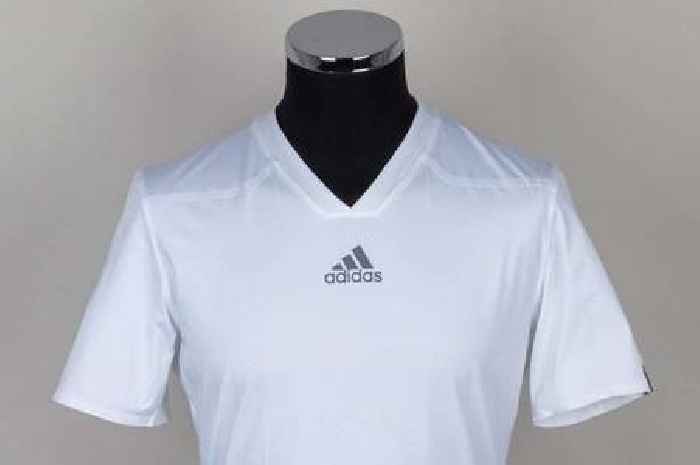 Sir Andy Murray's Wimbledon-winning shirt goes up for auction