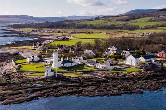 The Scottish lighthouse 'two minutes' from scenic beach you can rent for holiday