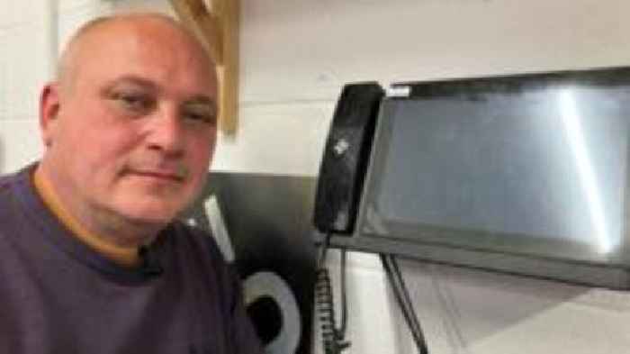 'Paying £54k to rent five phones is killing my business'