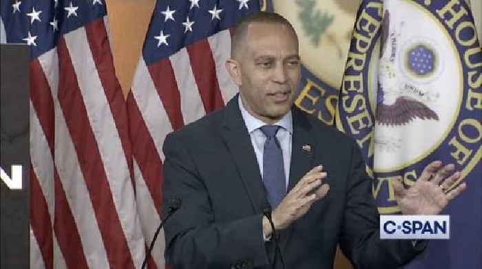 MAGA Rips Hakeem Jeffries’ Past Attack On The Filibuster, Accusing Him of Doing Just That