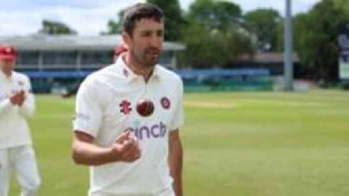 Seamer Sanderson extends Northants deal to 2027