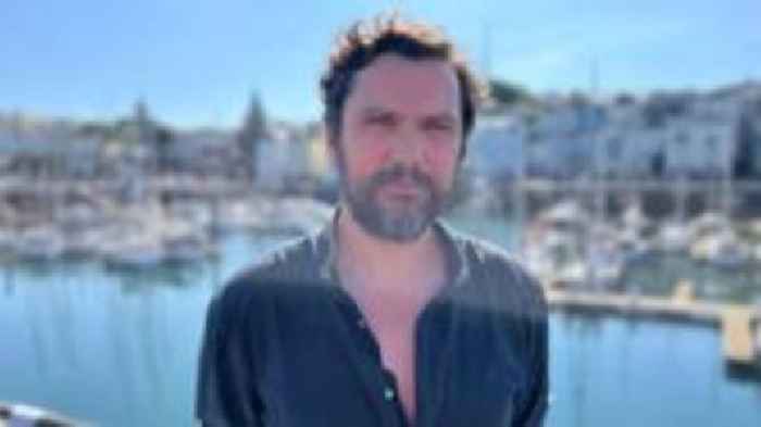 Guernsey urged to follow Jersey smartphone ban