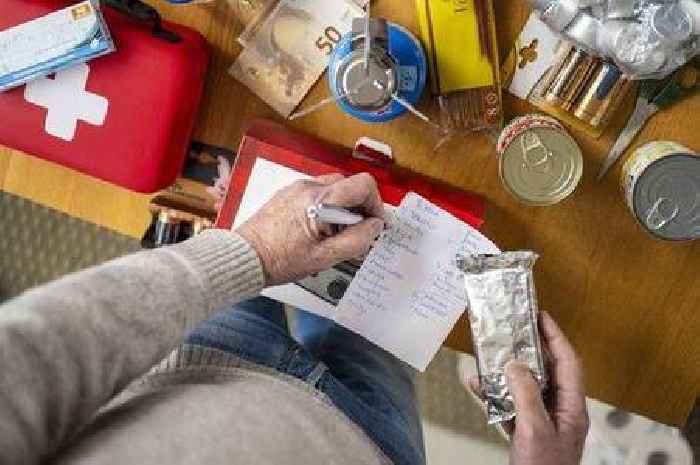 UK families urged to buy one type of food to prepare for possibility of war
