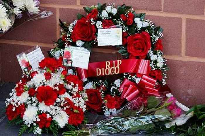 Stoke City send message to Liverpool as football world mourns Diogo Jota