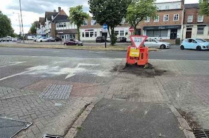 Renewed calls for speed cameras on 'dangerous stretch' after ten injured in minibus collision