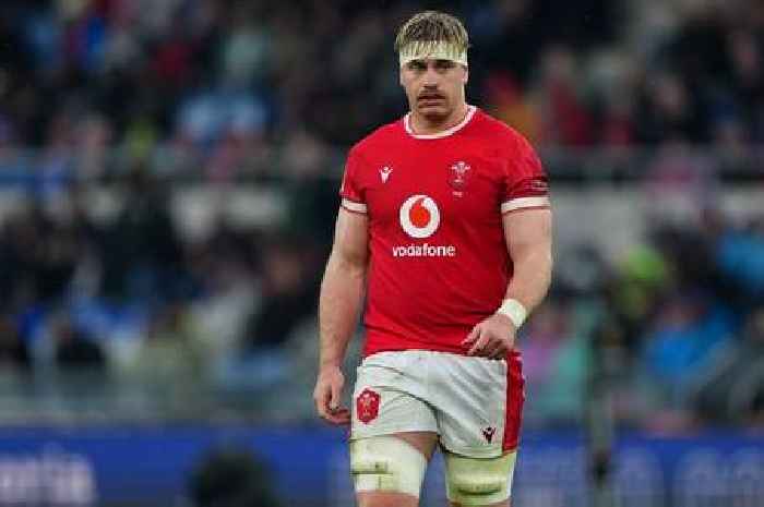 Wales name team to face Japan as two big stars left on bench